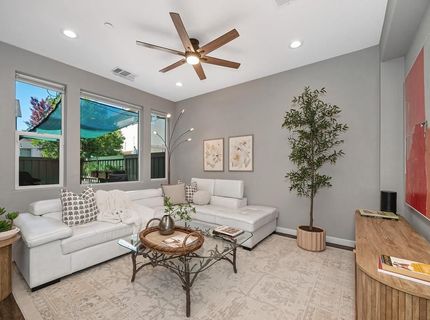 3240 Dullanty Way, Sacramento, CA 95816 Photo