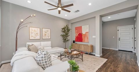 3240 Dullanty Way, Sacramento, CA 95816 Photo