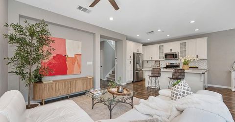 3240 Dullanty Way, Sacramento, CA 95816 Photo