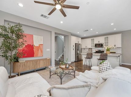 3240 Dullanty Way, Sacramento, CA 95816 Photo