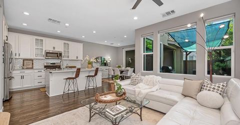 3240 Dullanty Way, Sacramento, CA 95816 Photo