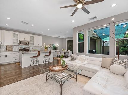 3240 Dullanty Way, Sacramento, CA 95816 Photo