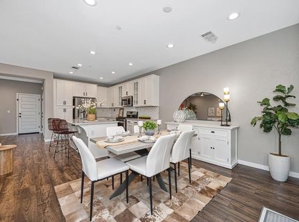 3240 Dullanty Way, Sacramento, CA 95816 Photo