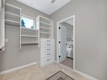 3240 Dullanty Way, Sacramento, CA 95816 Photo