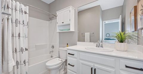 3240 Dullanty Way, Sacramento, CA 95816 Photo