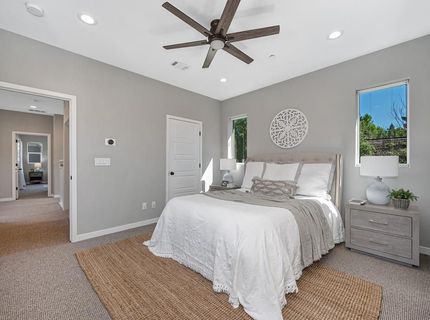 3240 Dullanty Way, Sacramento, CA 95816 Photo