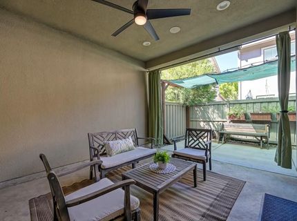 3240 Dullanty Way, Sacramento, CA 95816 Photo