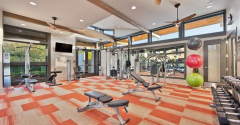 3240 Dullanty Way, Sacramento, CA 95816 Photo