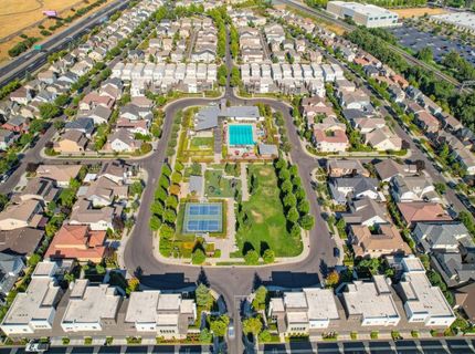 3240 Dullanty Way, Sacramento, CA 95816 Photo