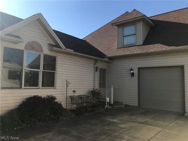 6456 S Rim Circle, Valley City, OH 44280
