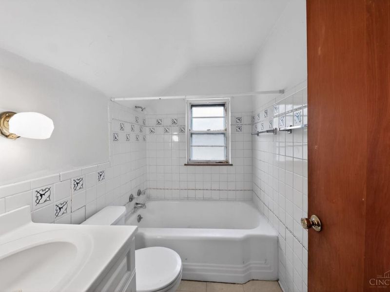 4669 Kirby Avenue, Cincinnati, OH 45223 Photo 19