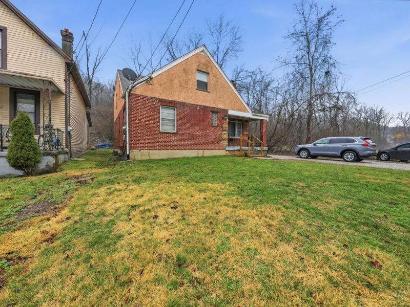 4669 Kirby Avenue, Cincinnati, OH 45223 Photo 3