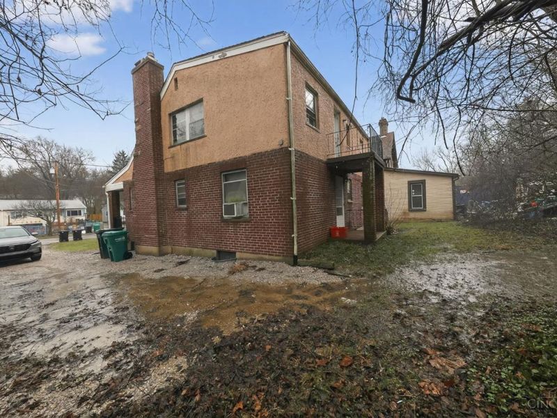 4669 Kirby Avenue, Cincinnati, OH 45223 Photo 4