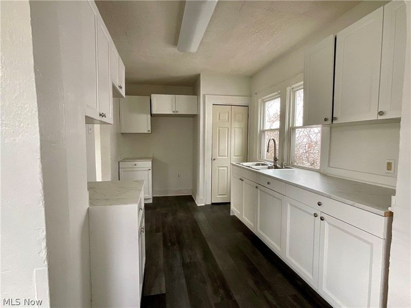 425 Spaulding Street, Akron, OH 44310 Photo 6