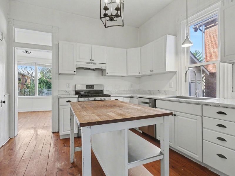 285 Thurman Avenue, Columbus, OH 43206 Photo 12