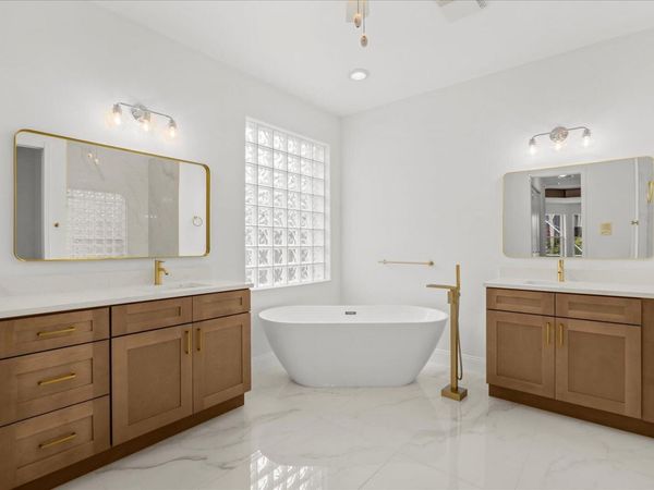 7558 Tarpon Cove Circle, Greenacres, FL 33467