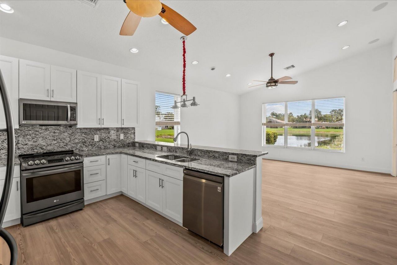 7558 Tarpon Cove Circle, Greenacres, FL 33467 Photo