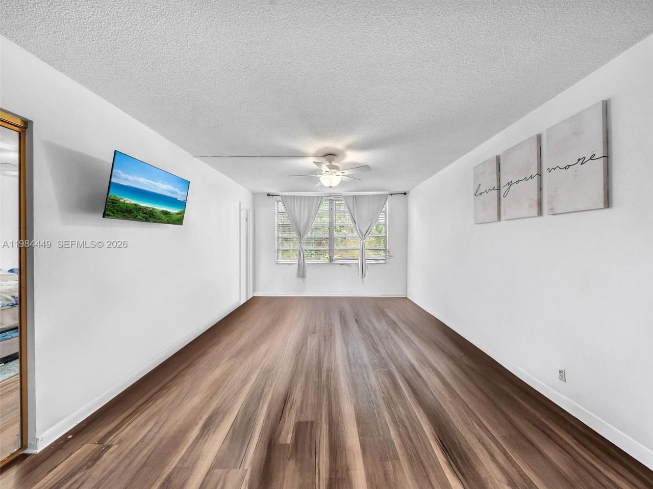 1101 NE 191st St , Unit 307, Miami, FL 33179 Photo