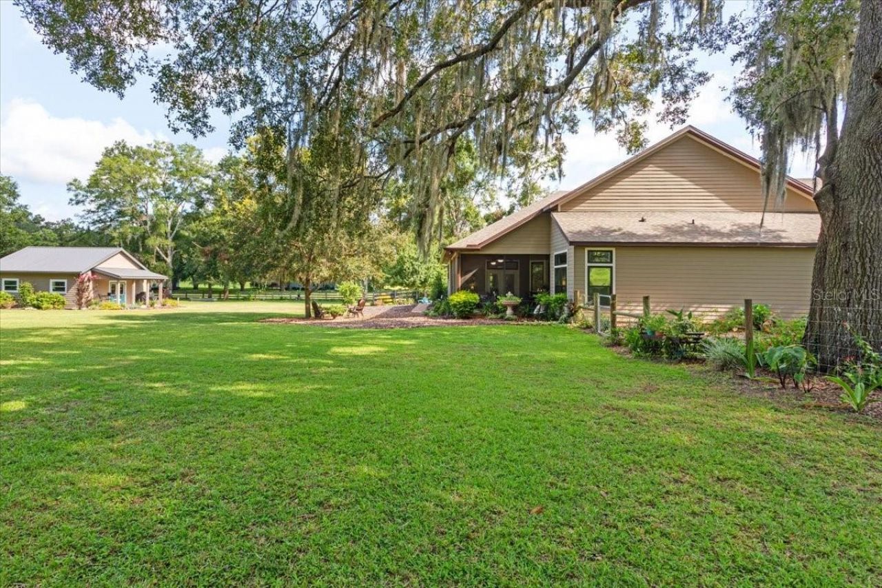 11322 NW 129th Terrace, Alachua, FL 32615 Photo