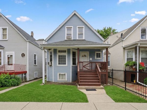 2308 N Kildare Avenue , Chicago, IL 60639