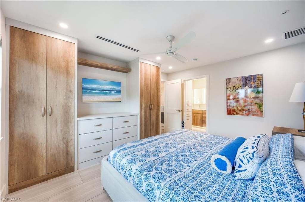 1021 3rd St S, Unit 310, Naples, FL 34102 Photo