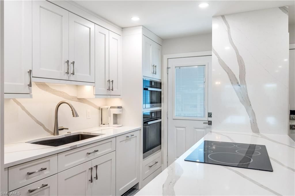 1021 3rd St S, Unit 310, Naples, FL 34102 Photo