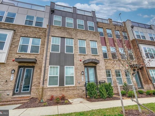 929 ROCKWELL AVENUE, GAITHERSBURG, MD 20878