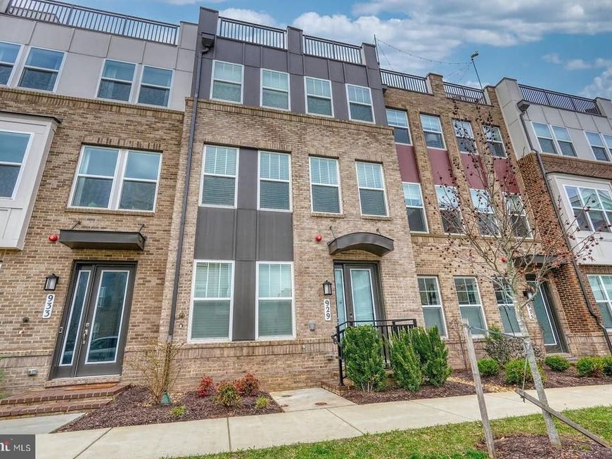 929 Rockwell Avenue, Gaithersburg, MD 20878 Main Photo