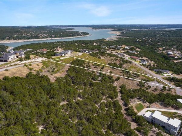 9300 Ranchland Hills BLVD, Jonestown, TX 78645