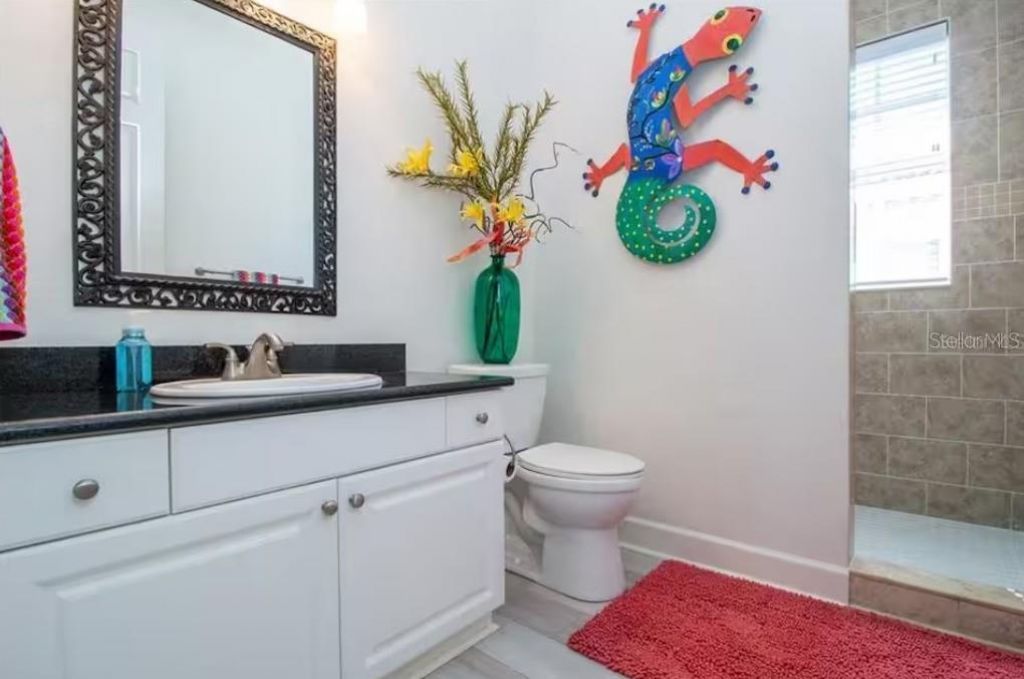 2319 Avenue C , Unit 200, Bradenton Beach, FL 34217 Photo