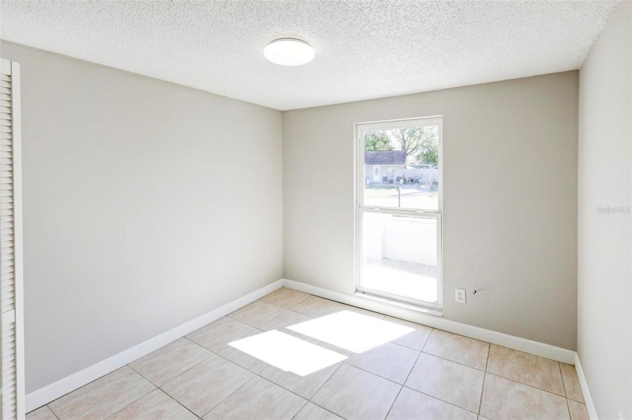 16206 Sagebrush Road, Tampa, FL 33618 Photo