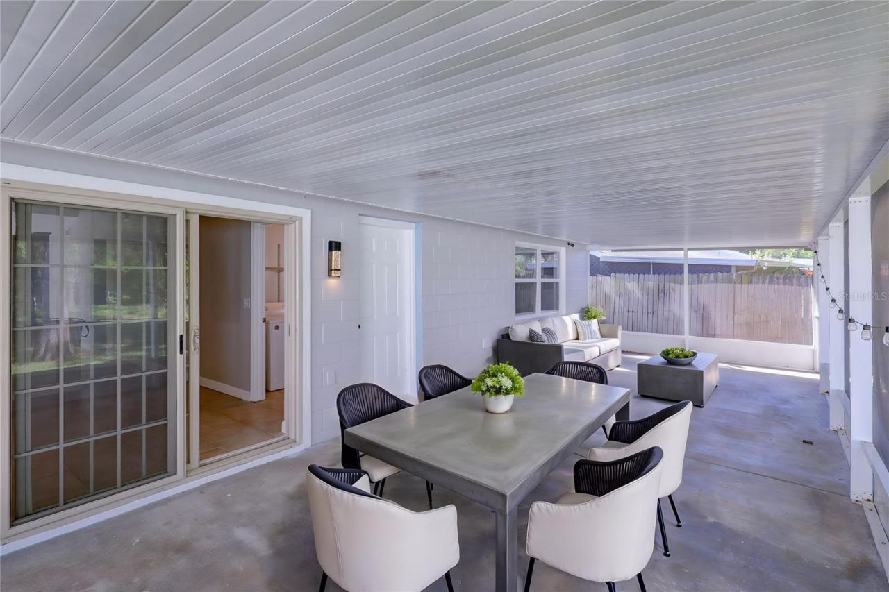 16206 Sagebrush Road, Tampa, FL 33618 Photo