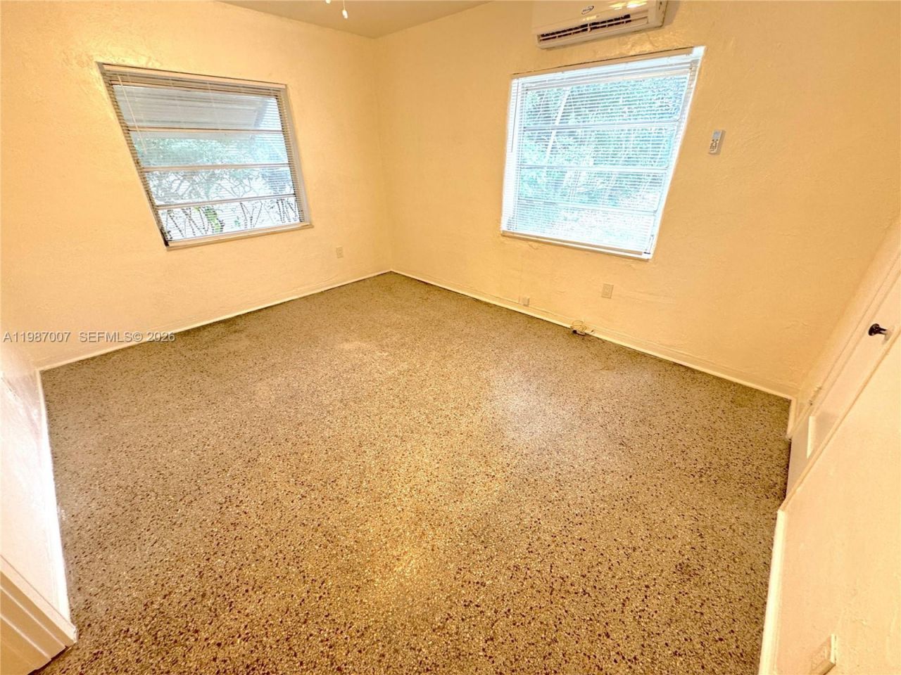 501 SE 12th Ct, Unit W, Fort Lauderdale, FL 33316 Photo