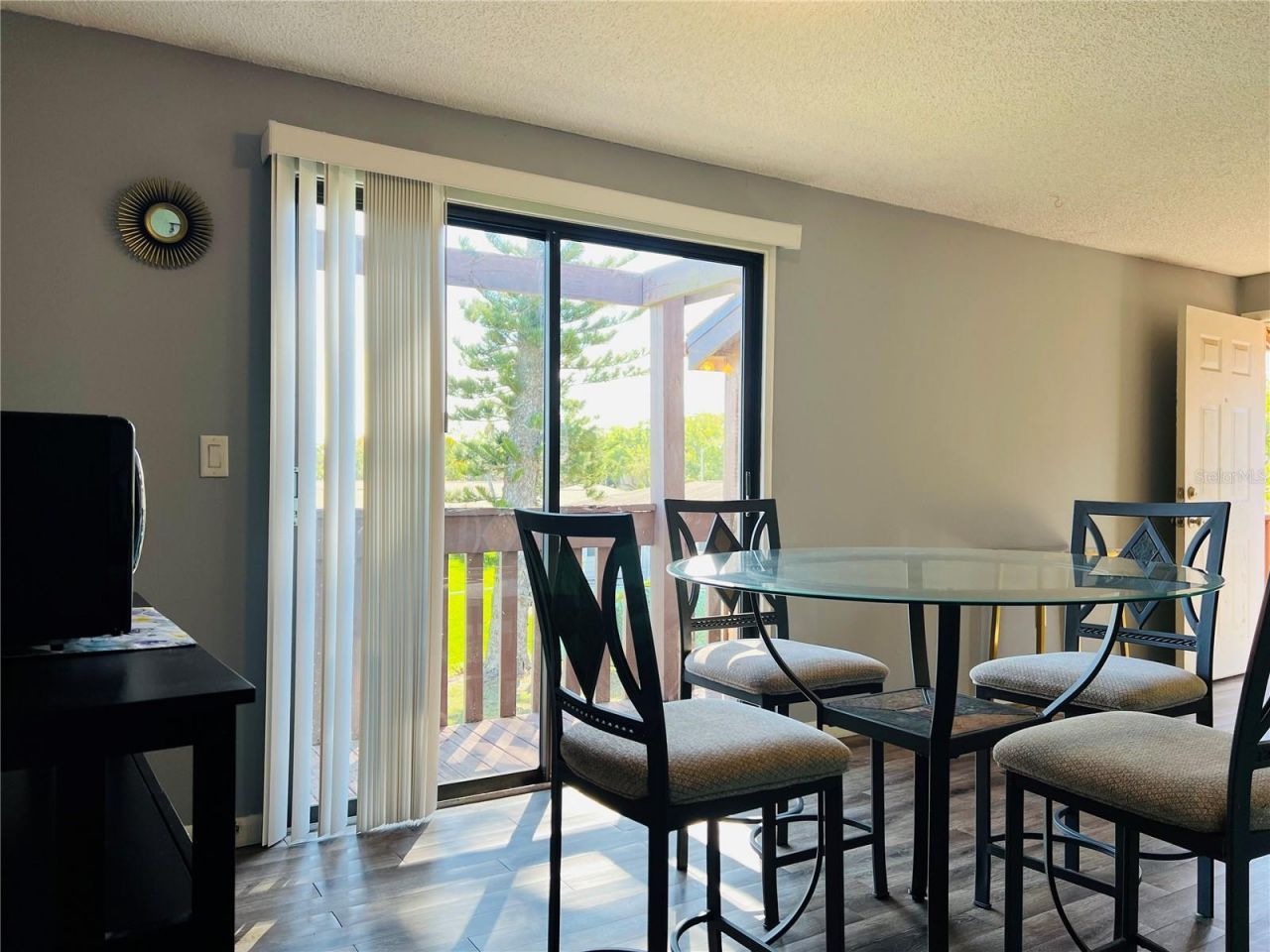 5026 Water Oak Drive, Unit 208, Bradenton, FL 34207 Photo