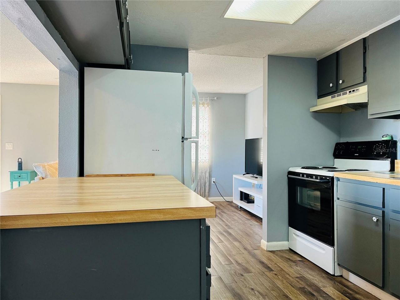 5026 Water Oak Drive, Unit 208, Bradenton, FL 34207 Photo