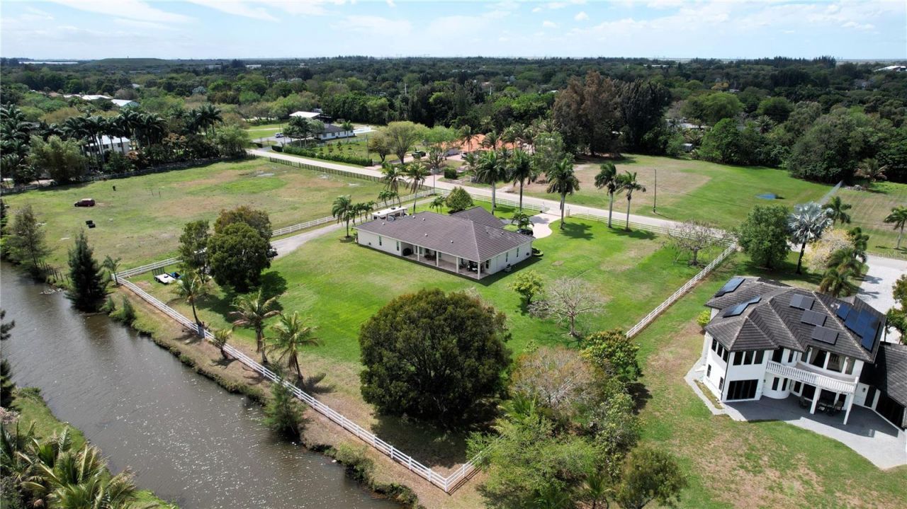 4810 SW 198 Terrace, Southwest Ranches, FL 33332 Photo