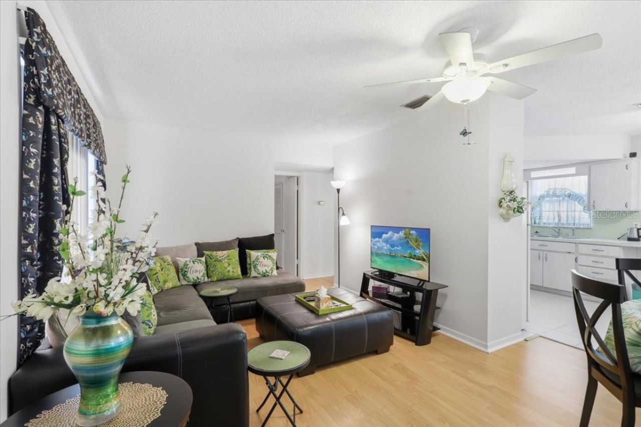 7787 39th Terrace N, Unit 7787, Saint Petersburg, FL 33709 Photo