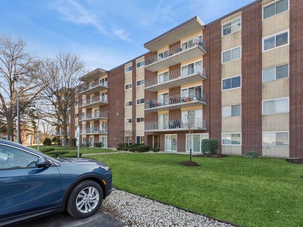 2900 Maple Avenue , Unit 4D, Downers Grove, IL 60515