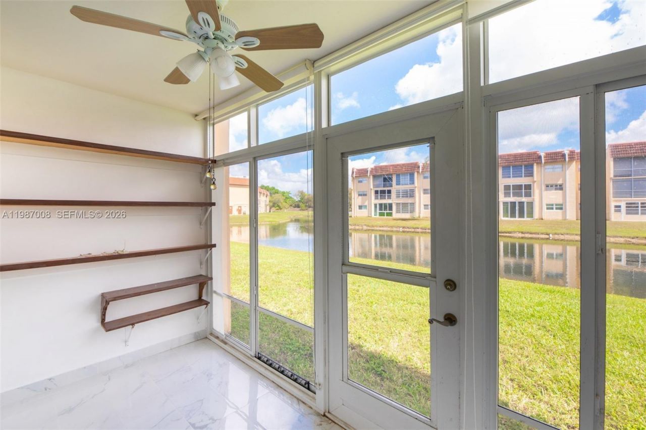 8951 Sunrise Lakes Blvd, Unit 105, Sunrise, FL 33322 Photo