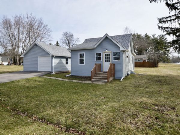 4718 Ottawa Road, Wonder Lake, IL 60097