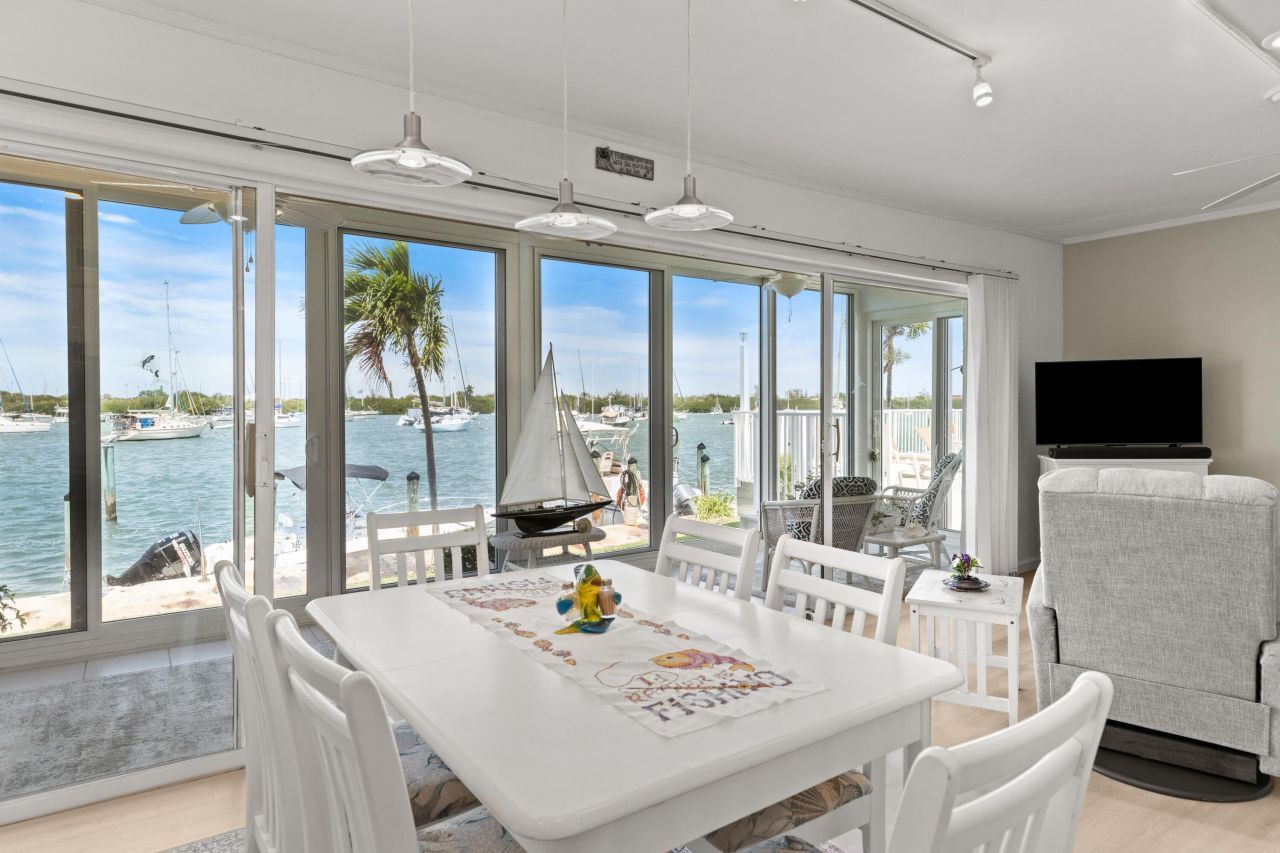 303 Sombrero Boulevard, Unit 106, Marathon, FL 33050 Photo