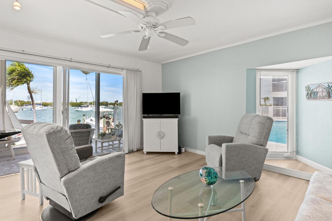 303 Sombrero Boulevard, Unit 106, Marathon, FL 33050 Photo