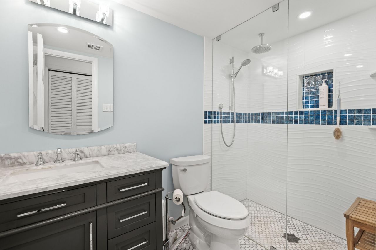 303 Sombrero Boulevard, Unit 106, Marathon, FL 33050 Photo