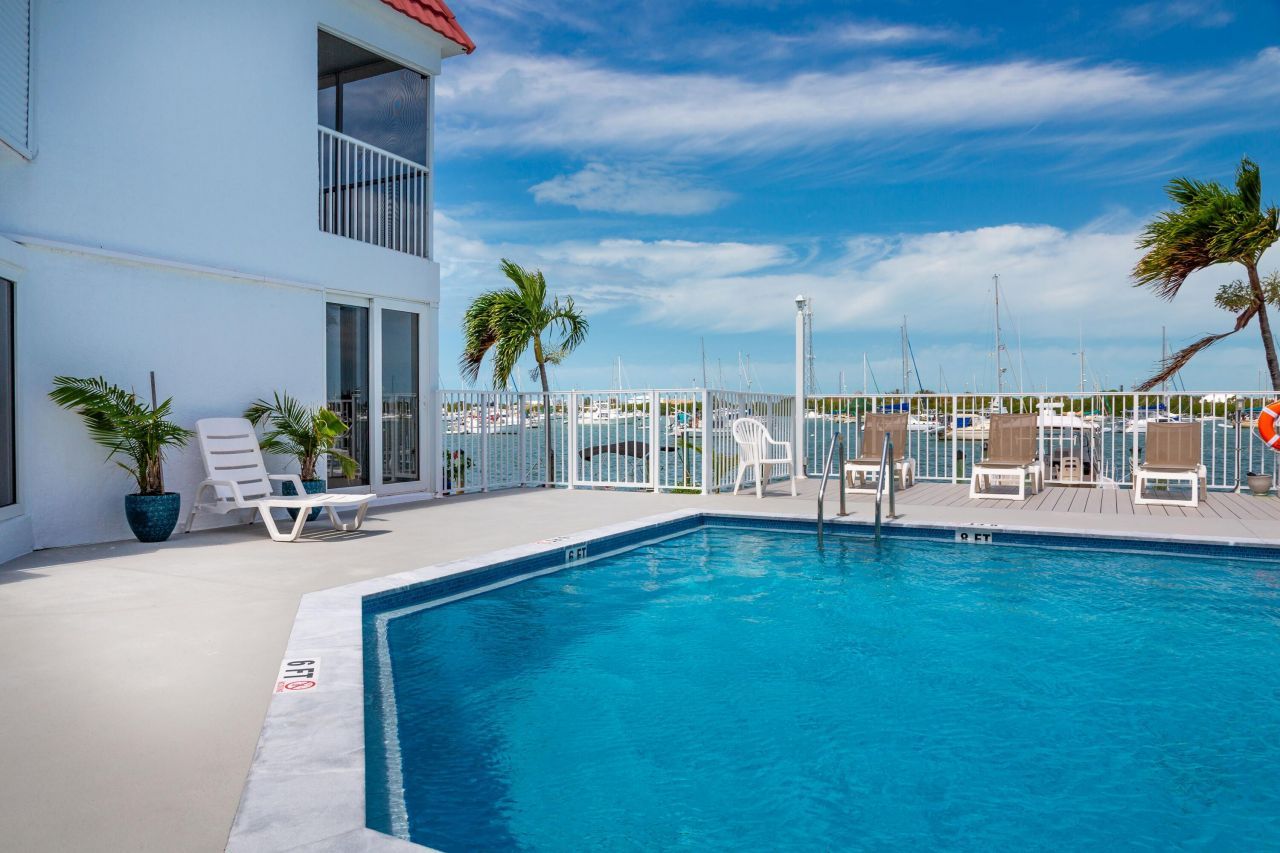 303 Sombrero Boulevard, Unit 106, Marathon, FL 33050 Photo