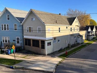 995 Exchange Street, Buffalo, NY 14210
