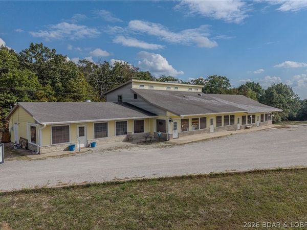 33023 Hwy 7 , Edwards, MO 65326