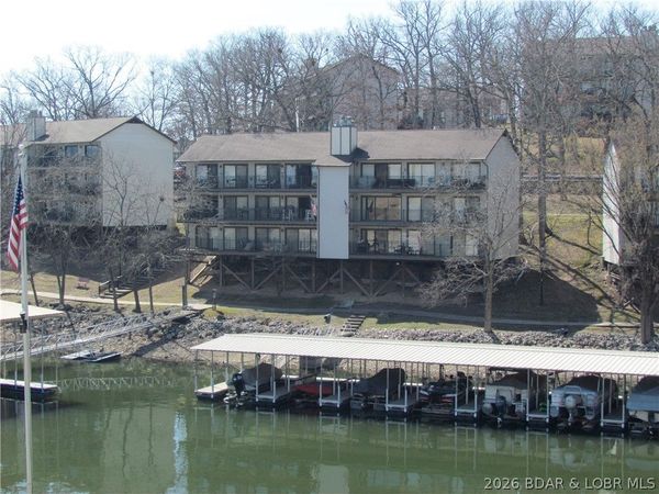 87 Circle Edge Drive, Unit 3B, Lake Ozark, MO 65049