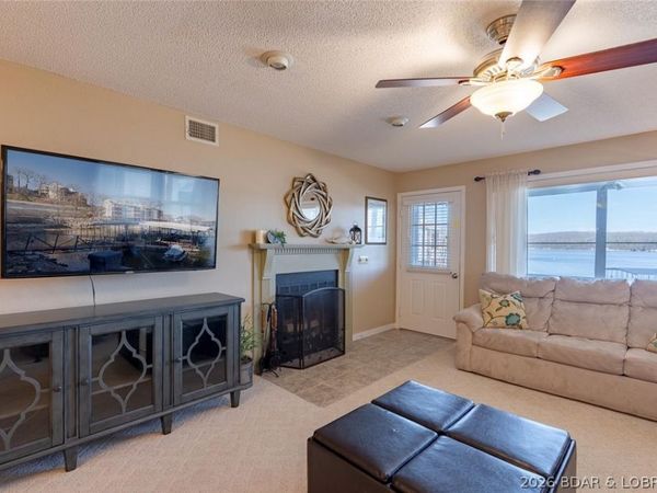 6005 Baydy Peak Road, Unit 305, Osage Beach, MO 65065