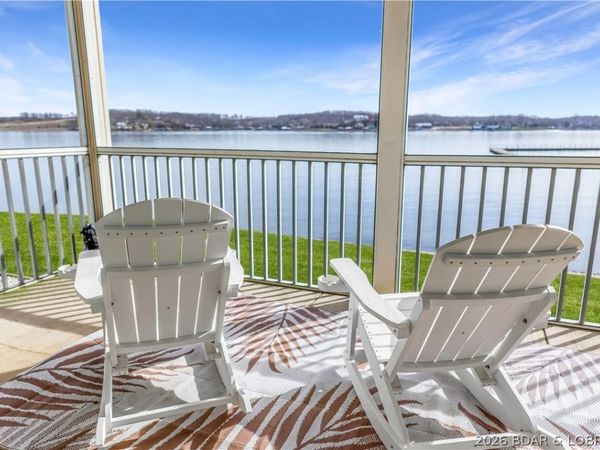 492 Regatta Bay Drive, Unit 1E, Lake Ozark, MO 65049