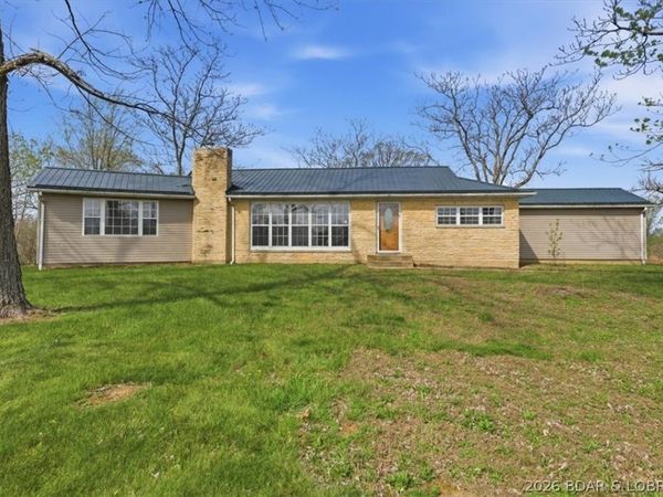 656 Walnut Street, MO 65075